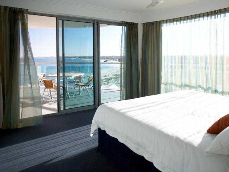 Seashells Mandurah Hotel Exterior foto