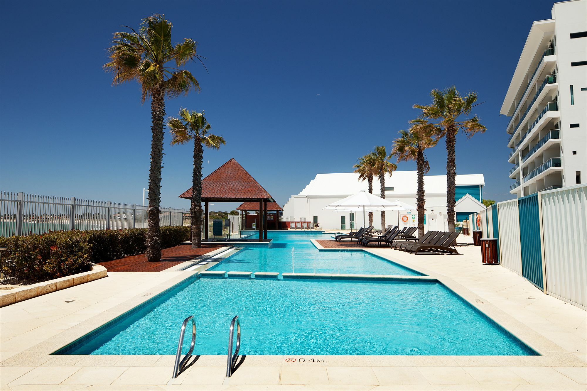 Seashells Mandurah Hotel Exterior foto